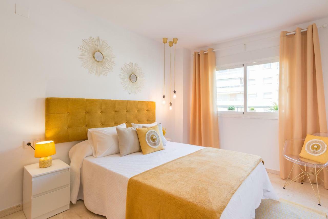 Apartamento El Sol de Poniente: a 1 minuto de la playa, piscina, parking Málaga Exterior foto