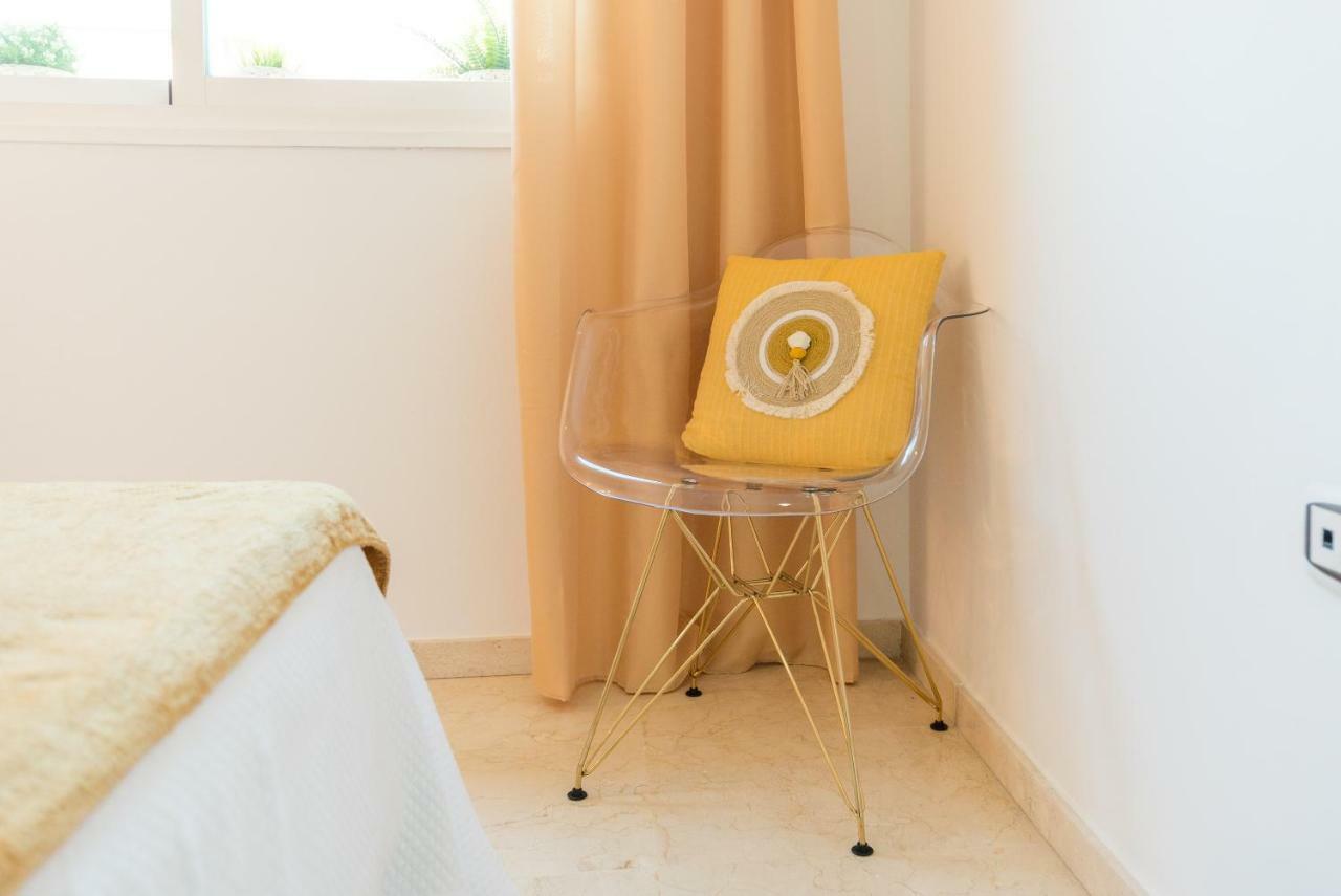 Apartamento El Sol de Poniente: a 1 minuto de la playa, piscina, parking Málaga Exterior foto