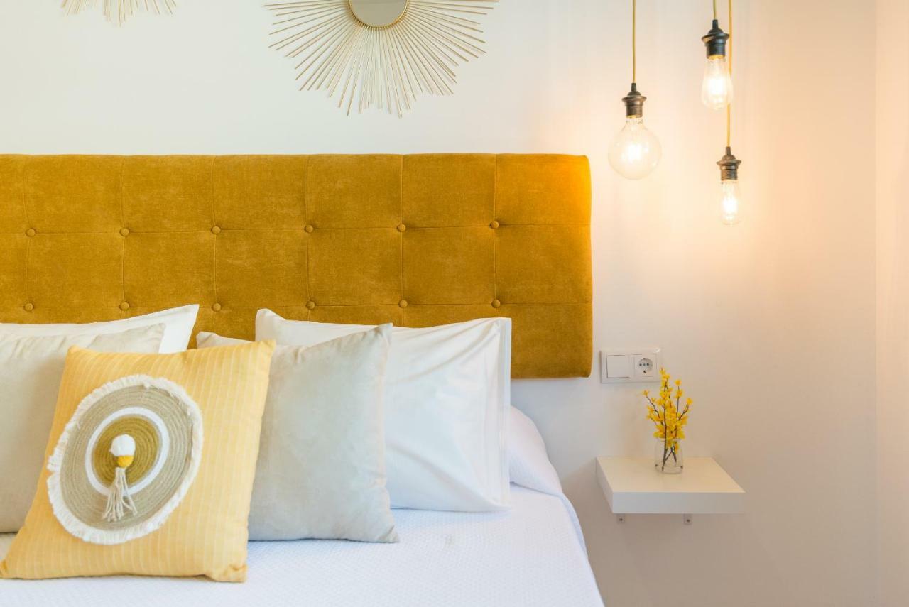 Apartamento El Sol de Poniente: a 1 minuto de la playa, piscina, parking Málaga Exterior foto