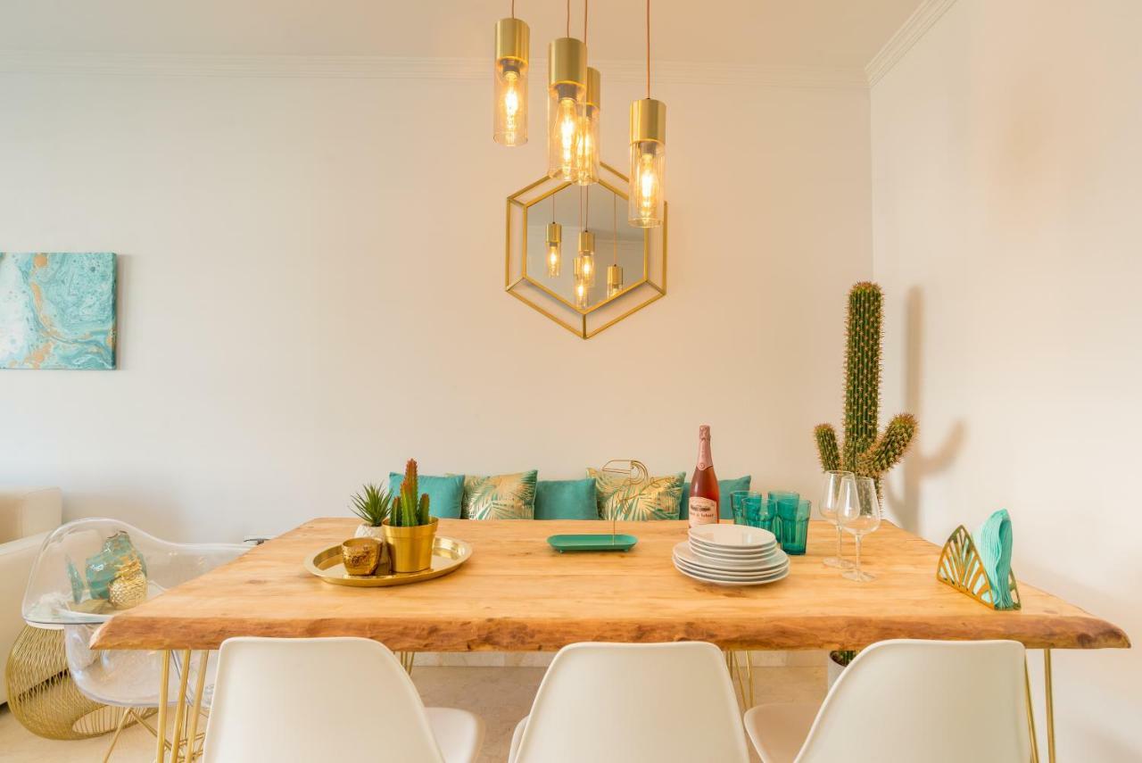 Apartamento El Sol de Poniente: a 1 minuto de la playa, piscina, parking Málaga Exterior foto