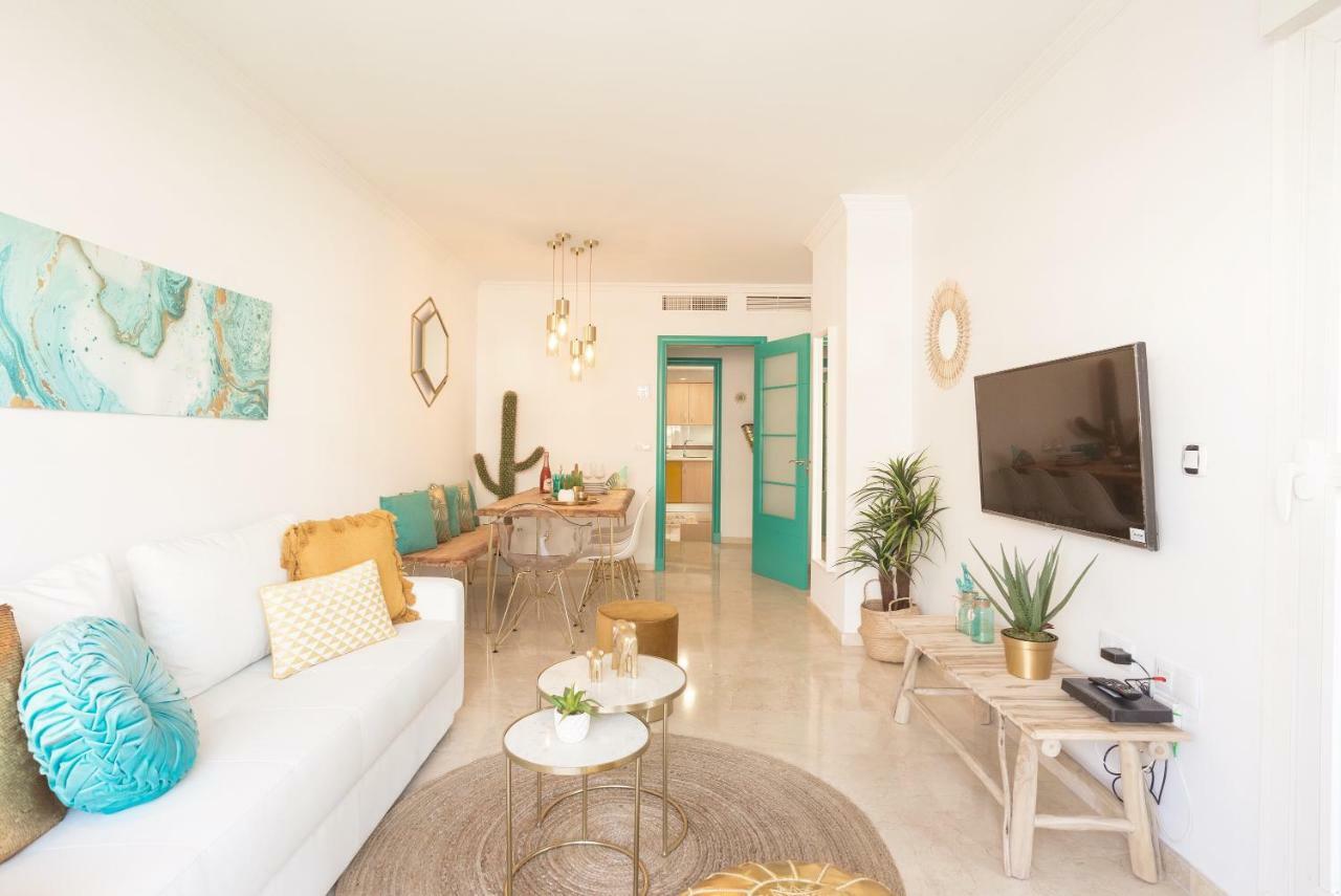 Apartamento El Sol de Poniente: a 1 minuto de la playa, piscina, parking Málaga Exterior foto
