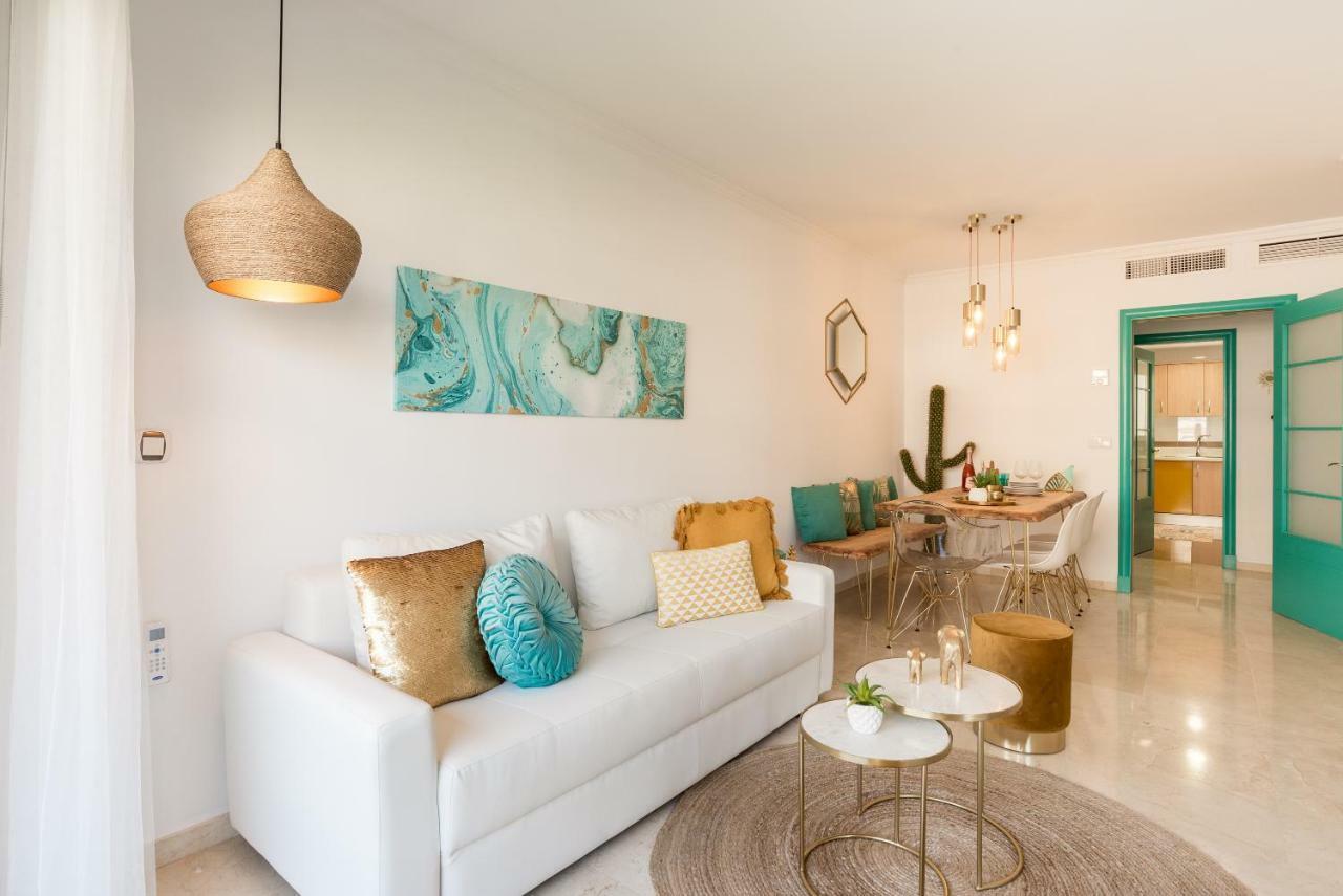 Apartamento El Sol de Poniente: a 1 minuto de la playa, piscina, parking Málaga Exterior foto
