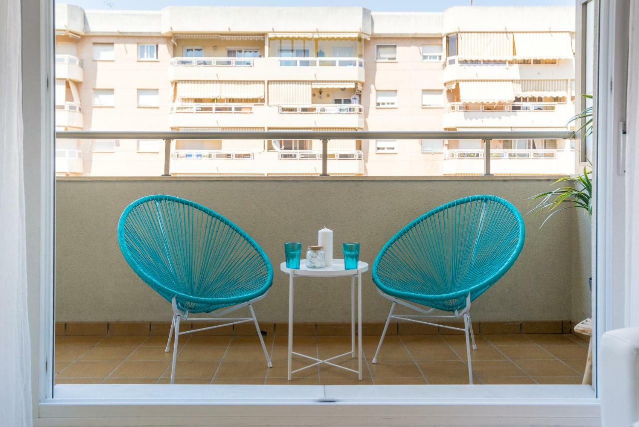 Apartamento El Sol de Poniente: a 1 minuto de la playa, piscina, parking Málaga Exterior foto